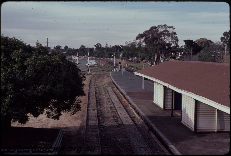 T07723
Claremont, looking east, platform, station building, semaphore signals, searchlight signals, ER line
