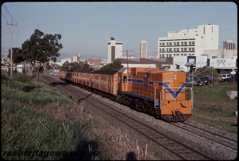 T07740
A Class 1513, Up football special, between West Perth and West Leederville, ER line
