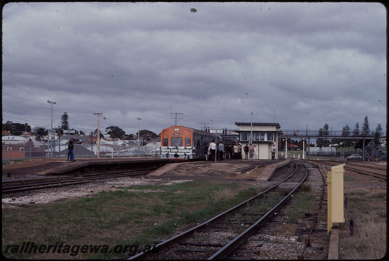 T07754
ADC Class 851 with ADL/ADC/ADL Class railcar set, Down suburban passenger special, 