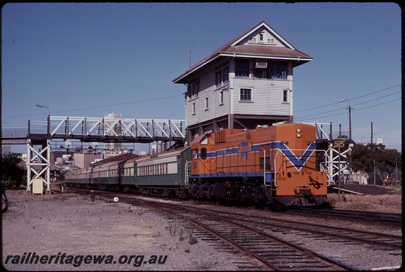 T07867
A Class 1513, Down 