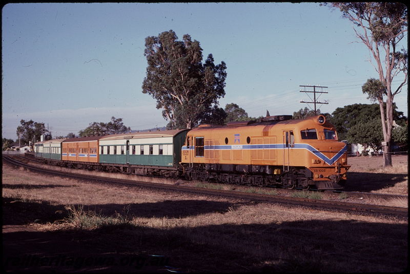 T07882
XB Class 1008 