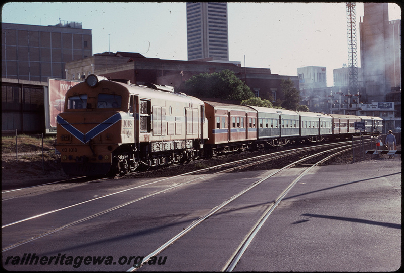 T07890
XB Class 1018 