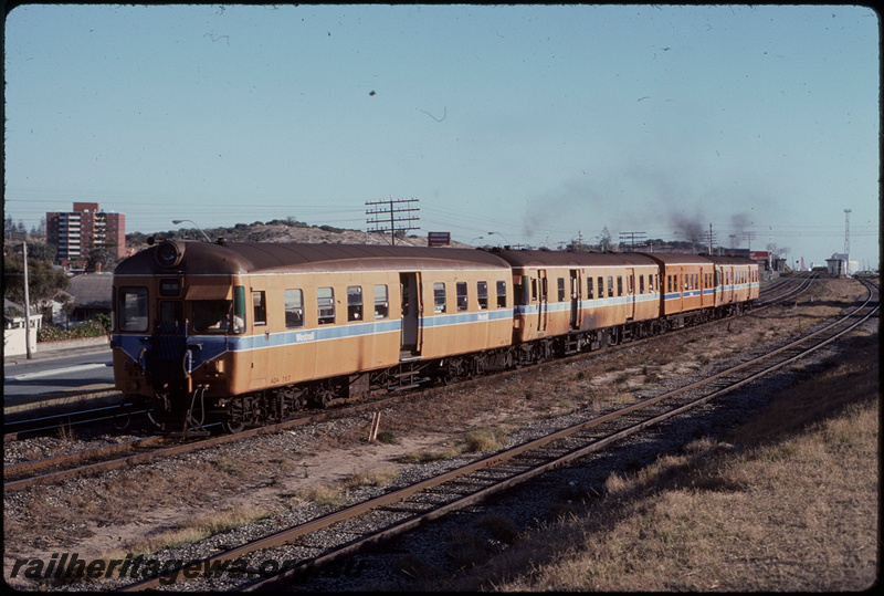 T07898
ADA Class 767 with ADX/AYE/ADX Class railcar set, Down suburban passenger service, between Victoria Street and Mosman Park, bi-directional freight line between Leighton and Cottesloe in foreground, ER line
