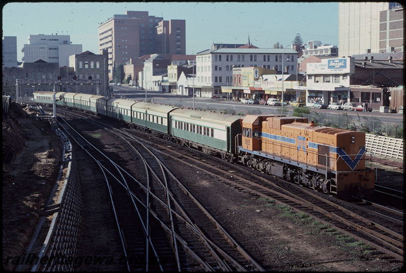 T07924
A Class 1513, Up 