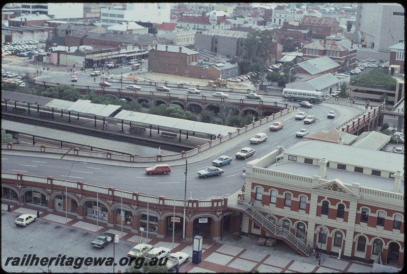 T07932
Overview of City Station, Perth, Horseshoe Bridge, platforms, awning in the process of being re-roofed, semaphore signals, station building, ER line
