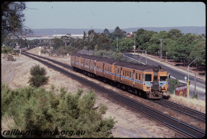 T08016
ADX/ADA/ADX/ADA Class railcar set, Up suburban passenger service, between Bayswater and Meltham, ER line

