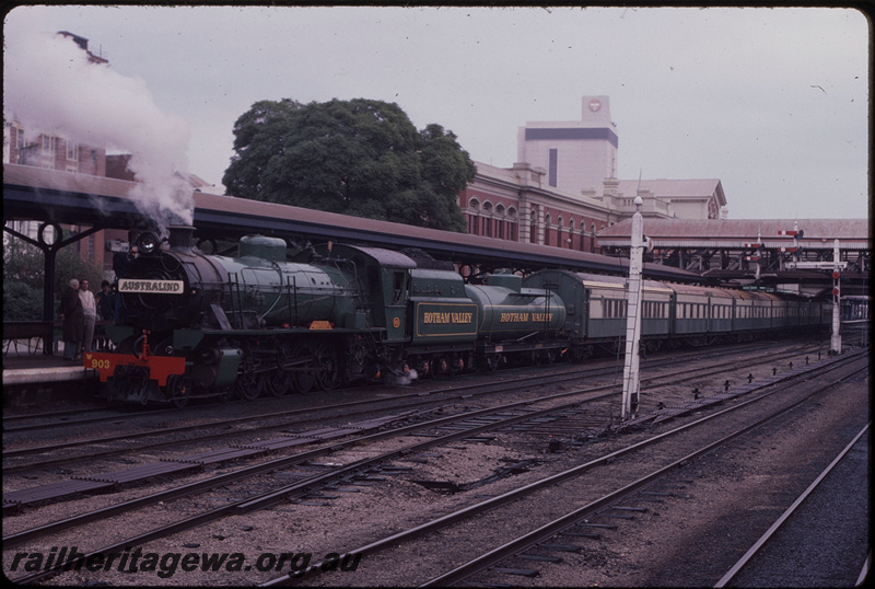 T08044
Hotham Valley Railway W Class 903 