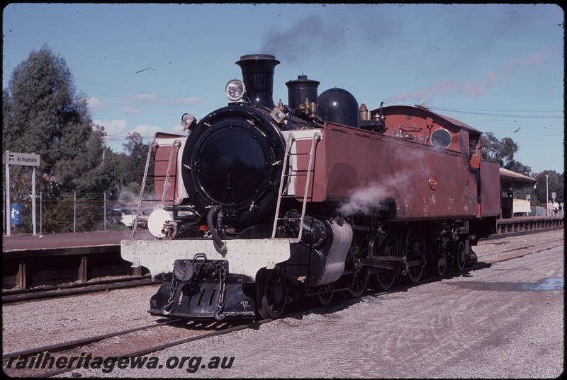 T08062
DD Class 592, in undercoat, light engine steam trial, Armadale, platform, station buildings, station nameboard, SWR line
