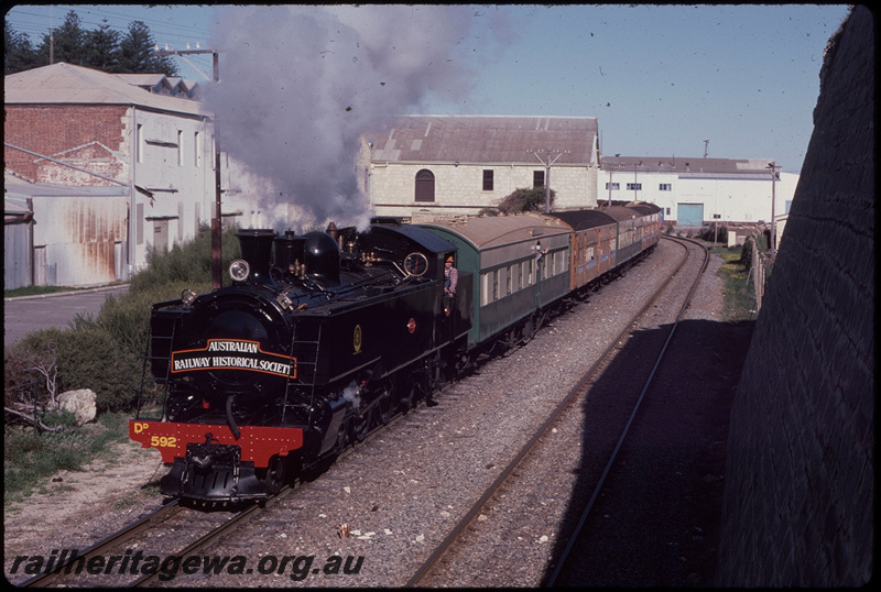 T08066
DD Class 592, Up ARHS passenger special, first run after restoration, city circle tour, passing The Round House, Fremantle, FA line
