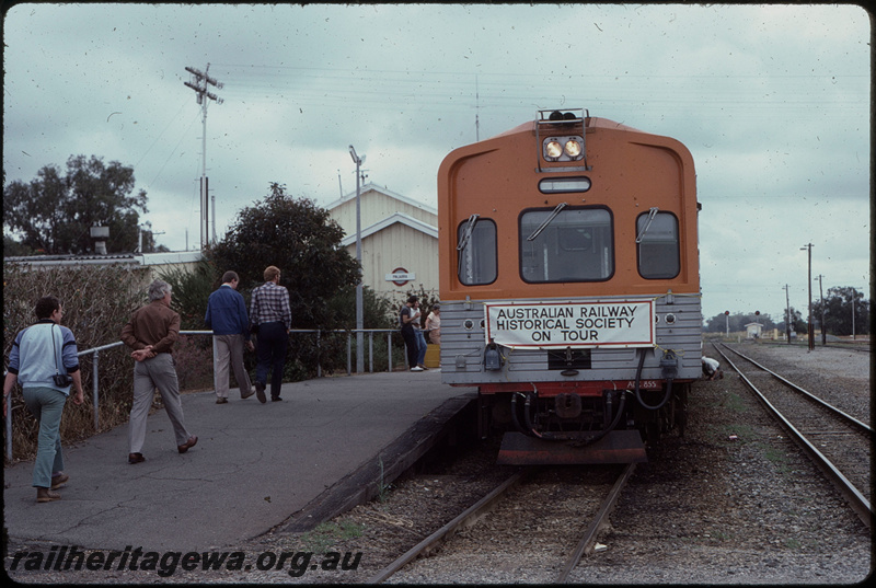 T08125
ADC Class 855, ADL Class 805, ADC Class 851, ADL Class 801, Down ARHS passenger special to Boyanup, banner, service to commemorate the official opening of the Boyanup Museum of Transport and Rural Industry (now the South-West Rail and Heritage Centre), platform, station building, station nameboard, Pinjarra, SWR line
