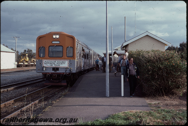 T08129
ADL Class 801, ADC Class 851, ADL Class 805, ADC Class 855, Up ARHS passenger special, banner, service to commemorate the official opening of the Boyanup Museum of Transport and Rural Industry (now the South-West Rail and Heritage Centre), Pinjarra, SWR line
