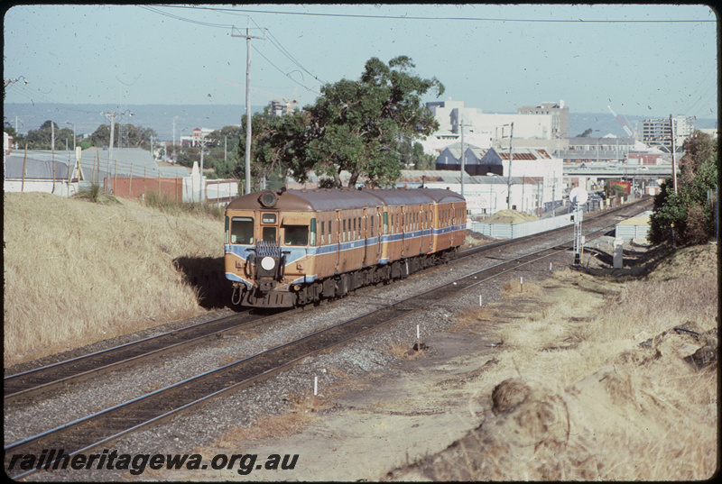 T08162
ADA/ADG/ADG Class railcar set, Down suburban passenger service, between West Leederville and West Perth, new City West station platforms under construction, searchlight signal, ER line
