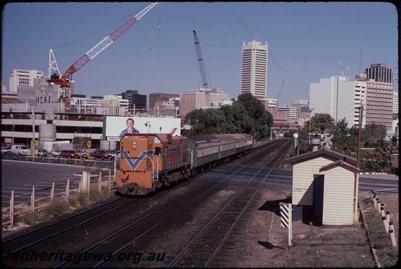T08177
A Class 1507, Down 