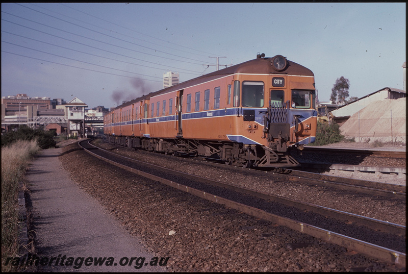T08264
ADA Class 759 with ADG/ADG Class railcar set, Down suburban passenger service, departing Claisebrook, signal cabin, footbridge, East Perth, ER line
