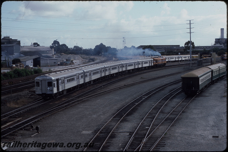 T08360
XA Class 1402 