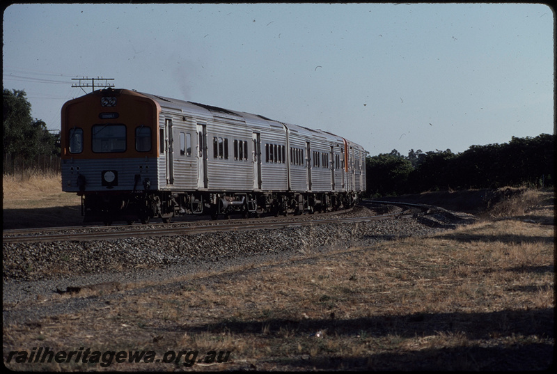T08374
ADC/ADL/ADC/ADL Class railcar set, Down suburban passenger service, departing Stokley, SWR line
