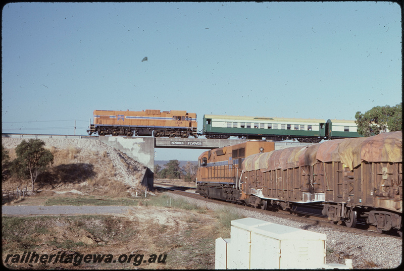 T08415
L Class 271, Down goods train, A Class 1508, Up 