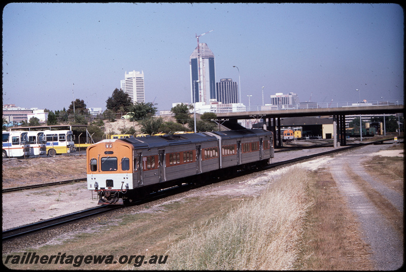 T08536
ADC/ADL Class railcar set, Down suburban passenger service, Westrail road services depot, Claisebrook railcar depot, East Parade overpass, East Perth, SWR line
