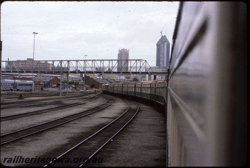 T08564
XA Class 1402 