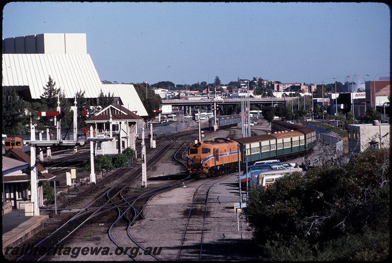 T08624
XA Class 1402 